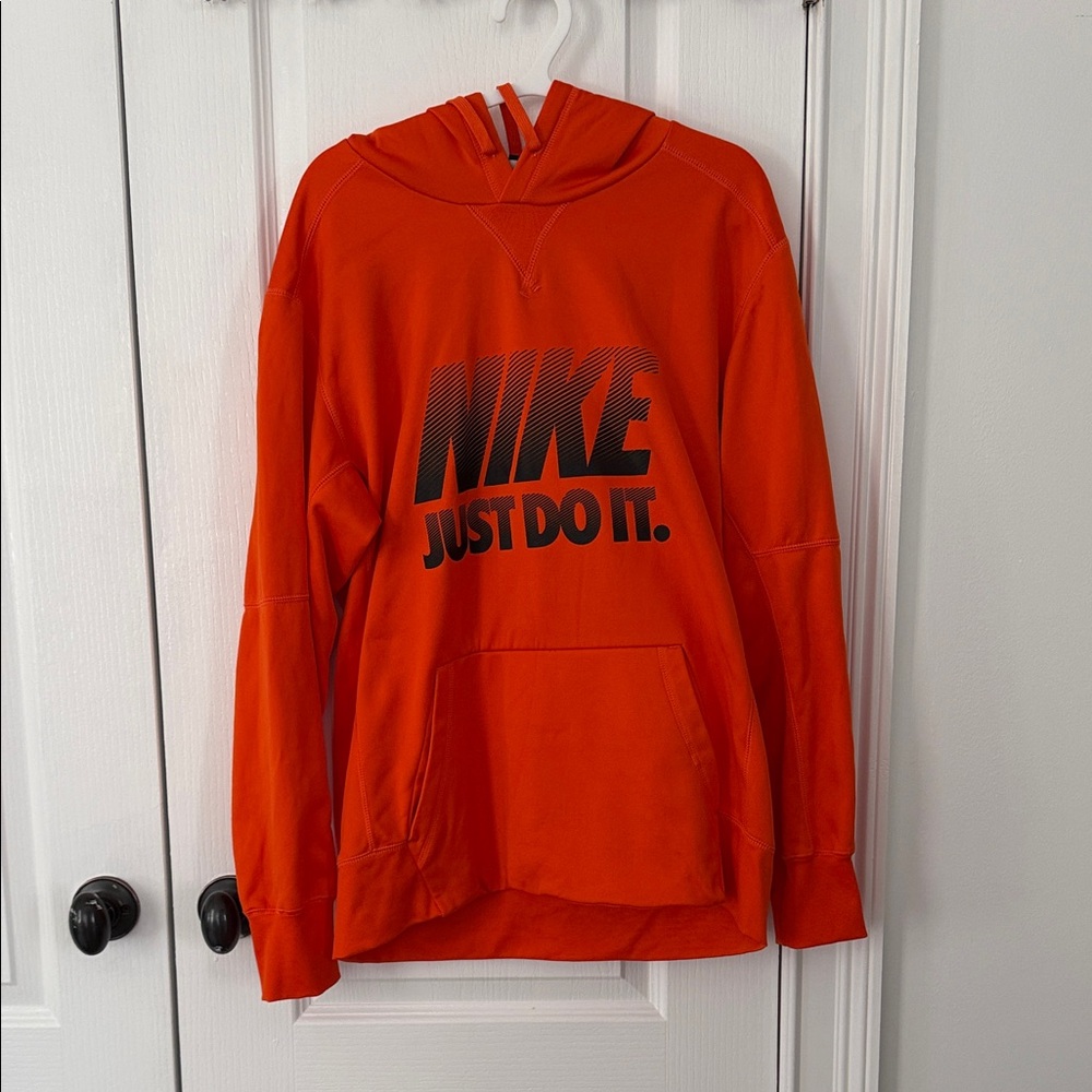Nike Orange therma fit Hoodie large